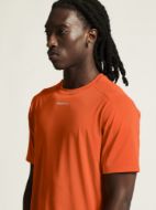 Craft Adv Essence SS Tee 2 Solo